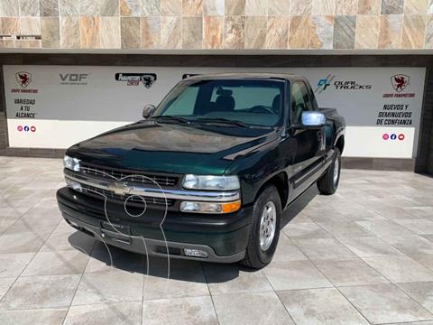 Chevrolet Silverado Custom Cab Reg Paq G Aut usado (2002) color Verde precio $325,000