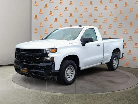 Chevrolet Silverado 4x2 Cab Ext LS V6 usado (2020) color Blanco financiado en mensualidades(enganche $114,378 mensualidades desde $13,750)