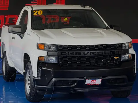 Chevrolet Silverado Cabina Regular 4X4 usado (2020) color Blanco precio $445,000
