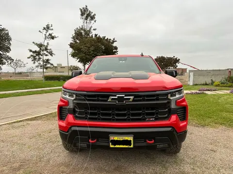 Chevrolet Silverado 5.3 4x4 LT Trail Boss Z71 usado (2023) color Rojo precio u$s51,000