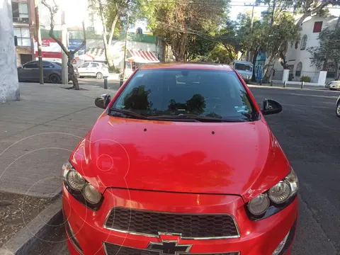 Chevrolet Sonic RS 1.4L usado (2015) color Rojo precio $170,000