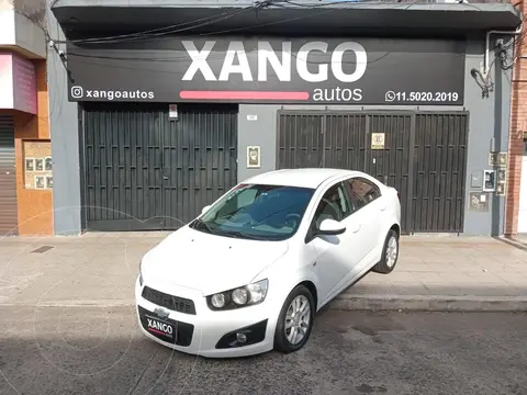 Chevrolet Sonic Sedan LT usado (2017) color Blanco precio $13.500.000