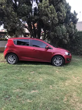 Chevrolet Sonic  LT usado (2015) color Rojo precio u$s8.600