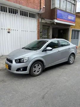 Chevrolet Sonic 1.6 LT usado (2017) color Plata precio $35.000.000