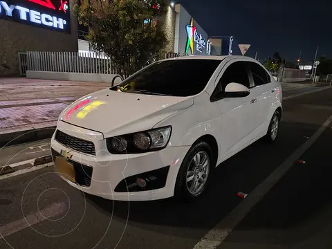 Chevrolet Sonic 1.6 LT usado (2015) color Blanco precio $39.200.000