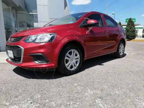 Chevrolet Sonic LS usado (2017) color Rojo precio $205,000