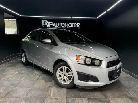 Chevrolet Sonic LT Aut usado (2015) color Plata Brillante precio $159,000