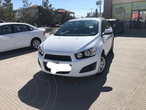 Chevrolet Sonic LT usado (2016) color Blanco precio $143,000