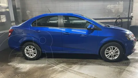 Chevrolet Sonic LT Aut usado (2017) color Azul financiado en mensualidades(enganche $40,175 mensualidades desde $6,248)