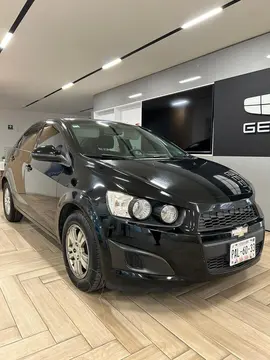 Chevrolet Sonic LT usado (2016) color Negro precio $120,000