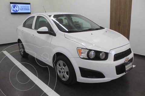 Chevrolet Sonic LS usado (2015) color Blanco precio $162,000