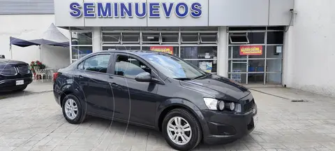 Chevrolet Sonic LT usado (2016) color Gris Ceniza precio $140,000
