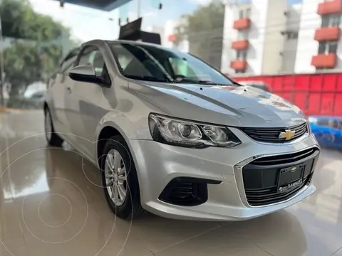 Chevrolet Sonic LT Aut usado (2017) color plateado precio $166,000