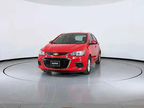 Chevrolet Sonic LT Aut usado (2017) color Rojo precio $195,999