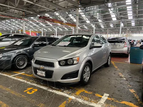 Chevrolet Sonic LT usado (2012) color Plata Brillante precio $115,500