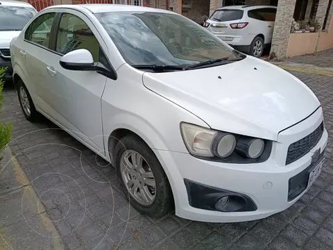 Chevrolet Sonic LT usado (2016) color Blanco precio $95,000