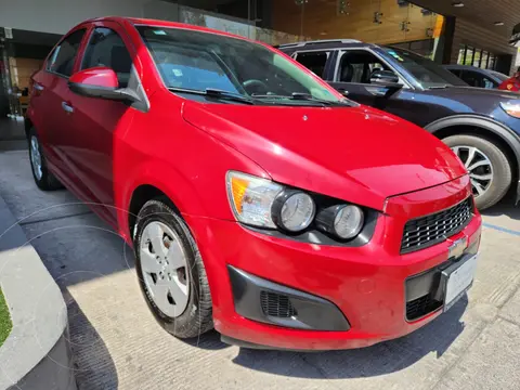 Chevrolet Sonic LS usado (2015) color Rojo Tinto precio $125,000