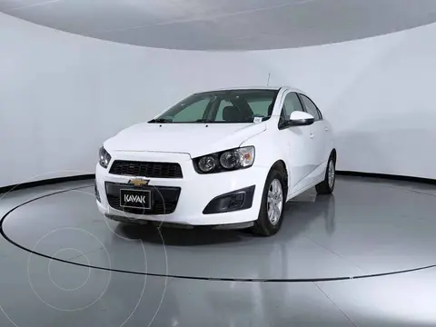Chevrolet Sonic LT usado (2016) color Blanco precio $162,999