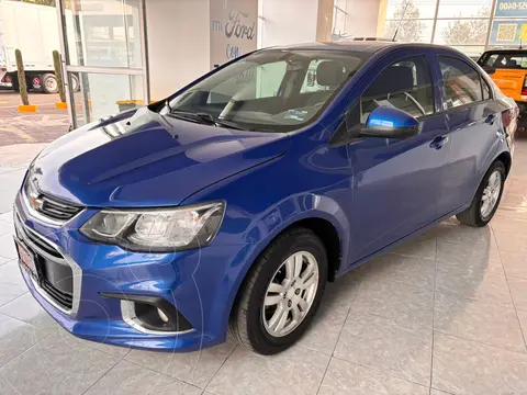 Chevrolet Sonic LT usado (2017) color Azul precio $180,000