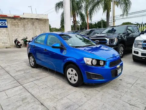 Chevrolet Sonic LT usado (2016) color Azul Naval precio $189,000