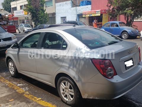 foto Chevrolet Sonic LT usado (2015) color Plata precio $115,000