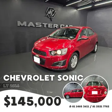 Chevrolet Sonic LT usado (2016) color Rojo precio $145,000