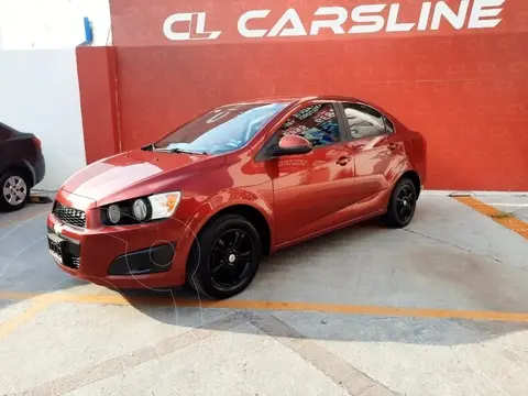 Chevrolet Sonic LT usado (2015) color Rojo Tinto financiado en mensualidades(enganche $47,250)