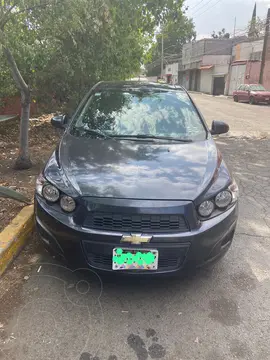 Chevrolet Sonic LT usado (2016) color Azul precio $110,000