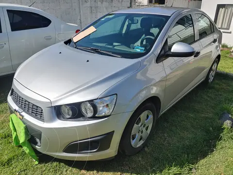 Chevrolet Sonic LS usado (2016) color Gris precio $110,000