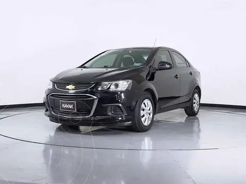 Chevrolet Sonic LS usado (2017) color Negro precio $193,999