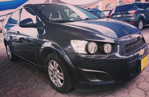 Chevrolet Sonic LT usado (2016) color Gris Oscuro precio $145,000