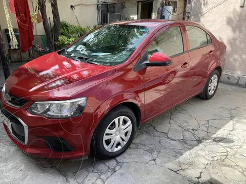 Chevrolet Sonic LS usado (2017) color Rojo precio $110,000