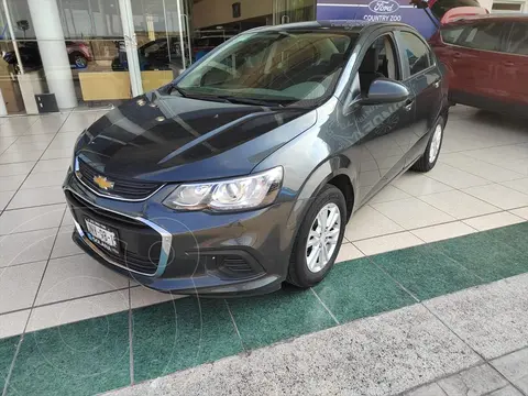 Chevrolet Sonic LT usado (2017) color Gris Oscuro precio $249,000