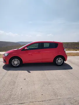 Chevrolet Sonic LT usado (2017) color Rojo precio $189,000