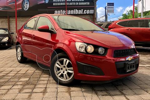 Chevrolet Sonic LT usado (2016) color Rojo Tinto precio $165,000