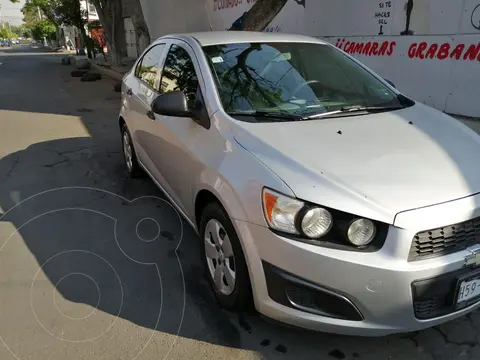 Chevrolet Sonic LS usado (2014) color Plata precio $125,000