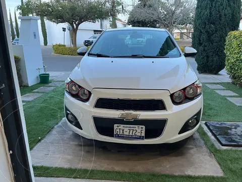 Chevrolet Sonic LTZ Aut usado (2015) color Blanco Galaxia precio $150,000