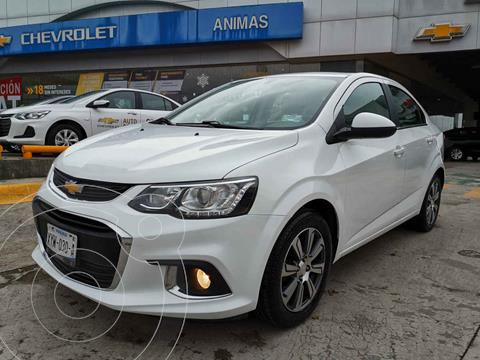 foto Chevrolet Sonic Premier Aut usado (2017) color Blanco precio $178,000
