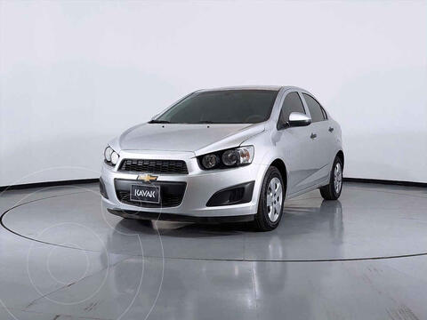 Chevrolet Sonic LS usado (2016) color Plata precio $175,999