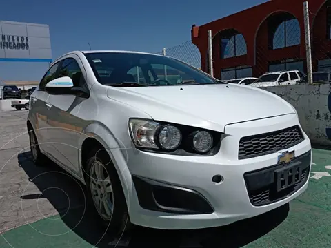 Chevrolet Sonic LT usado (2016) color Blanco precio $154,000