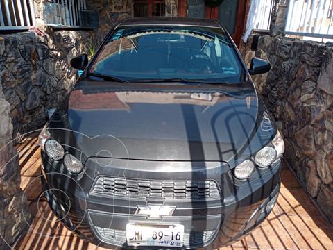 foto Chevrolet Sonic LT usado (2015) color Gris Oxford precio $102,000