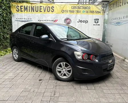 Chevrolet Sonic LT usado (2016) color Azul Oscuro precio $136,000