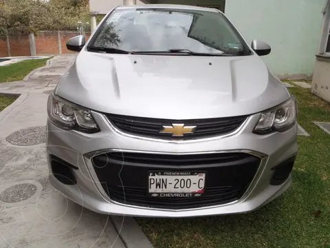 Chevrolet Sonic LT usado (2017) color Gris Ceniza precio $189,000