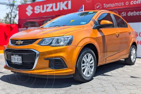 Chevrolet Sonic LT usado (2017) color Ocre precio $147,000