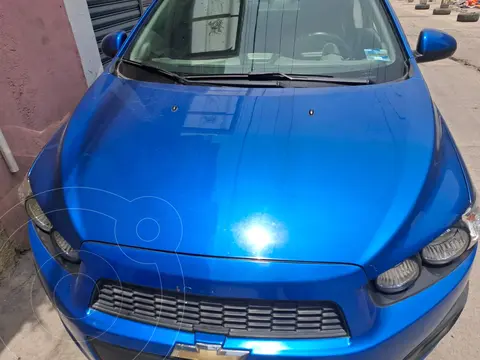 Chevrolet Sonic LS usado (2016) color Azul precio $150,000