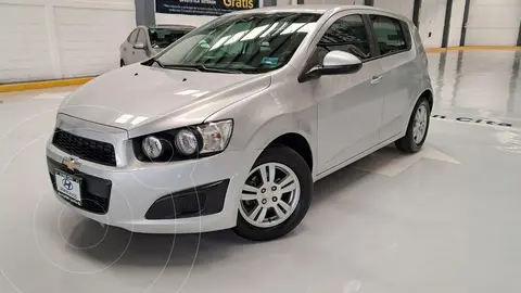 Chevrolet Sonic LT usado (2016) color Plata financiado en mensualidades(enganche $19,490)