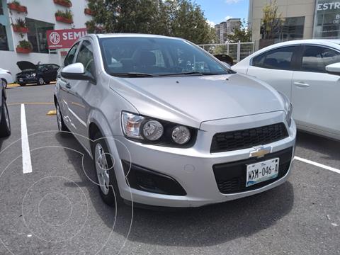 foto Chevrolet Sonic LS usado (2016) color Plata precio $153,000