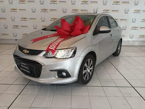 Chevrolet Sonic Premier Aut usado (2017) color plateado precio $185,000
