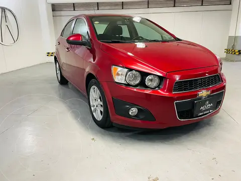 Chevrolet Sonic LTZ Aut usado (2015) color Rojo precio $196,000