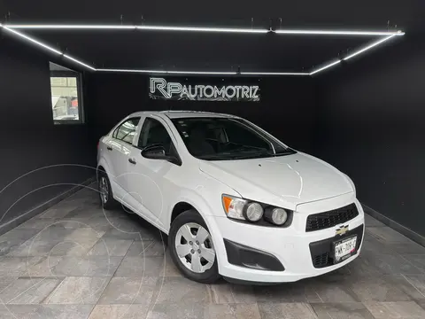 Chevrolet Sonic LS usado (2015) color Blanco Galaxia precio $149,000